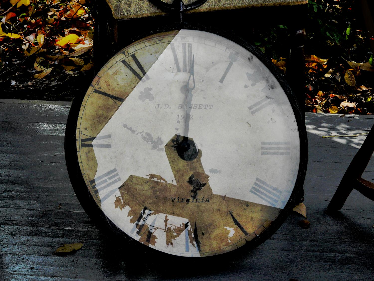  - A clock in Marshall - Techno-Impressionist Museum - Techno-Impressionism - art - beautiful - photo photography picture - by Tony Karp