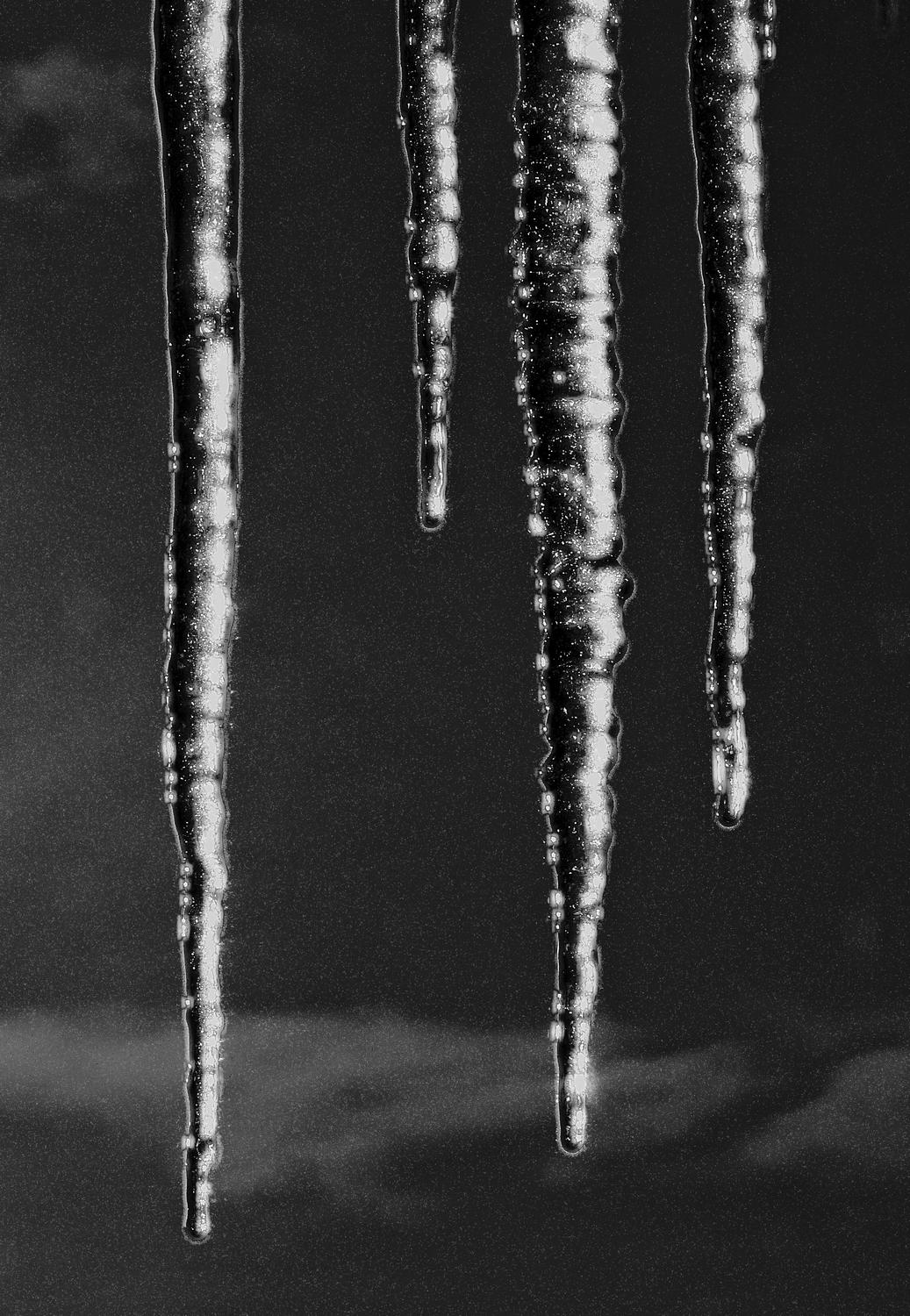 Icles hanging from my window in black and white - Black icles - Techno-Impressionist Museum - Techno-Impressionism - art - beautiful - photo photography picture - by Tony Karp